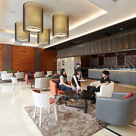 Guanko Hotel Chiayi City Exterior photo